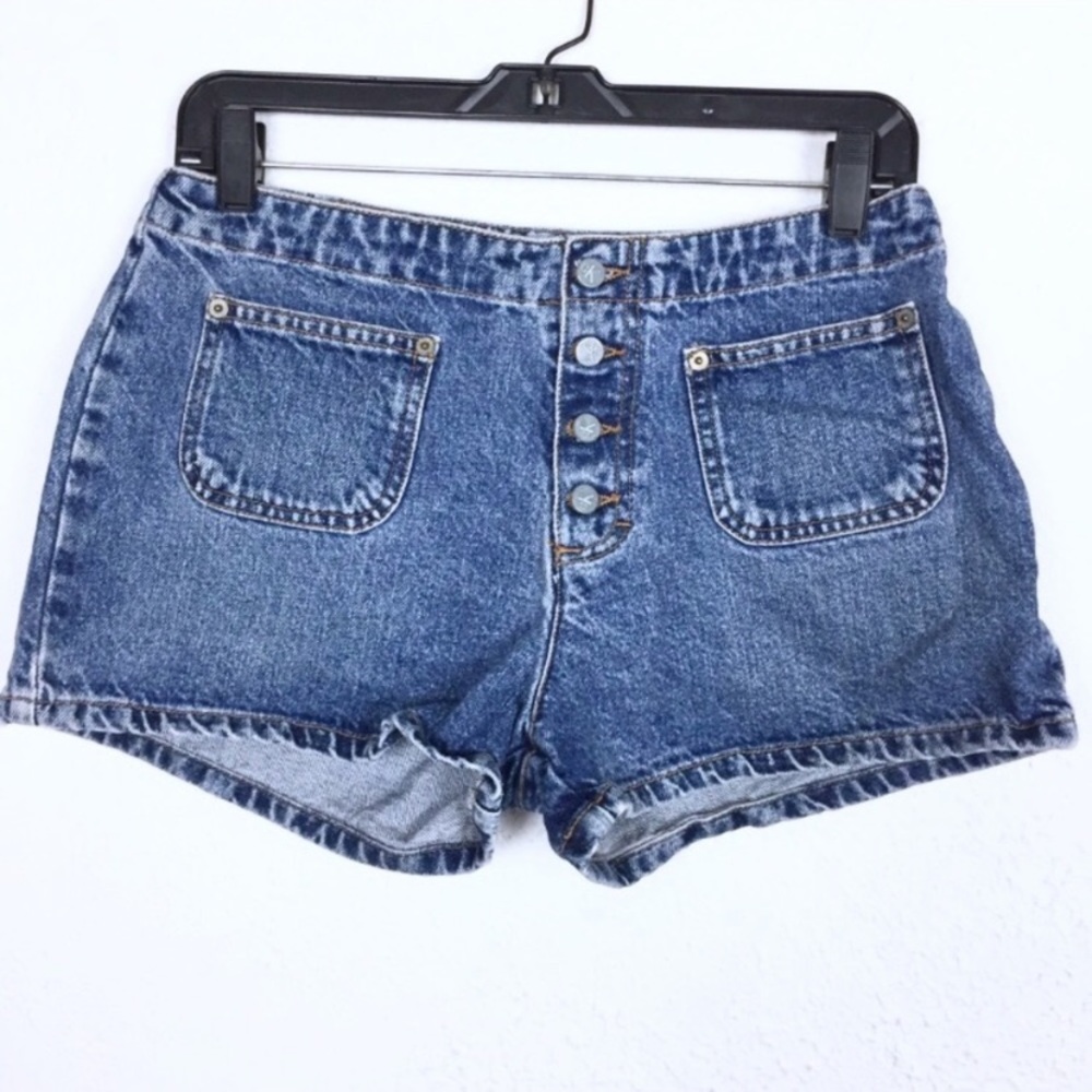 Y2K Calvin Klein button fly denim shorts size 7